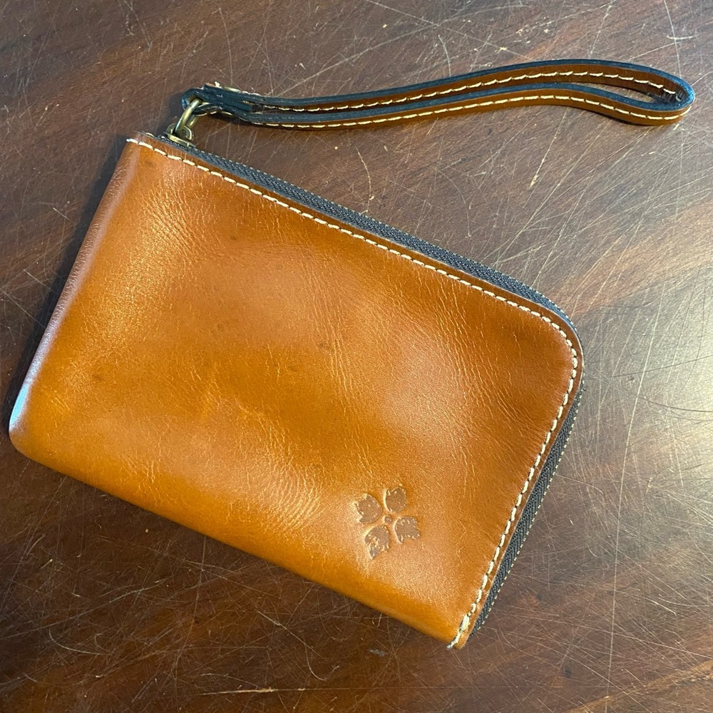 Patricia Nash Cognac Leather Wristlet Clutch - Picture 2 of 8